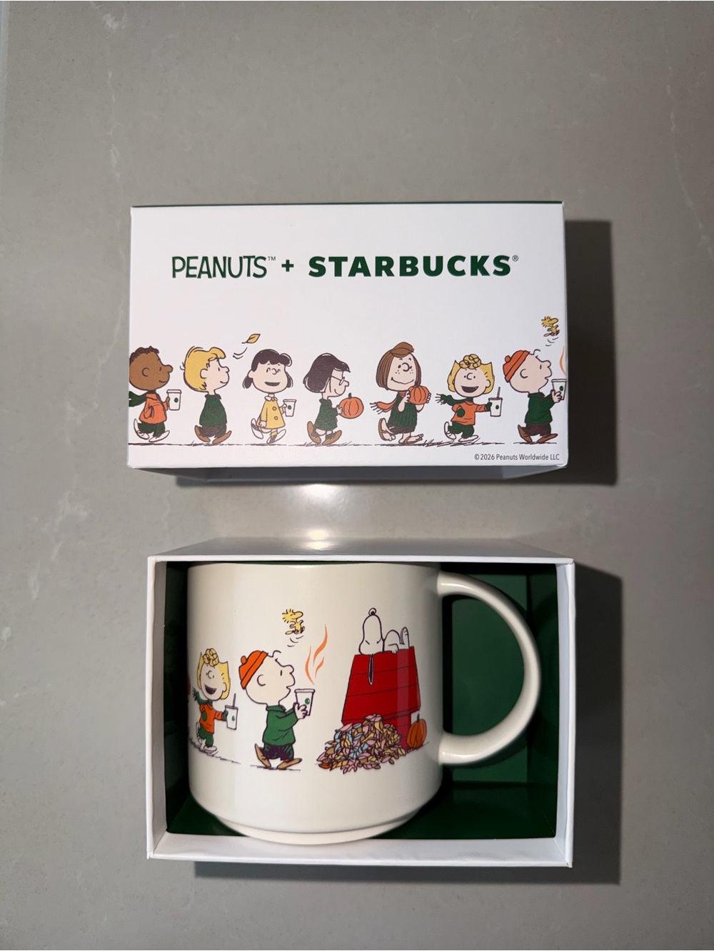 Peanuts × Starbucks Snoopy white ceramic mug!